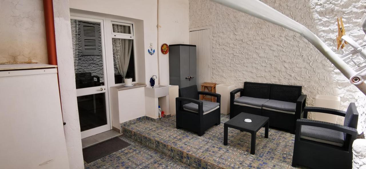 Perla Del Sud - Guest House ランペドゥーザ エクステリア 写真