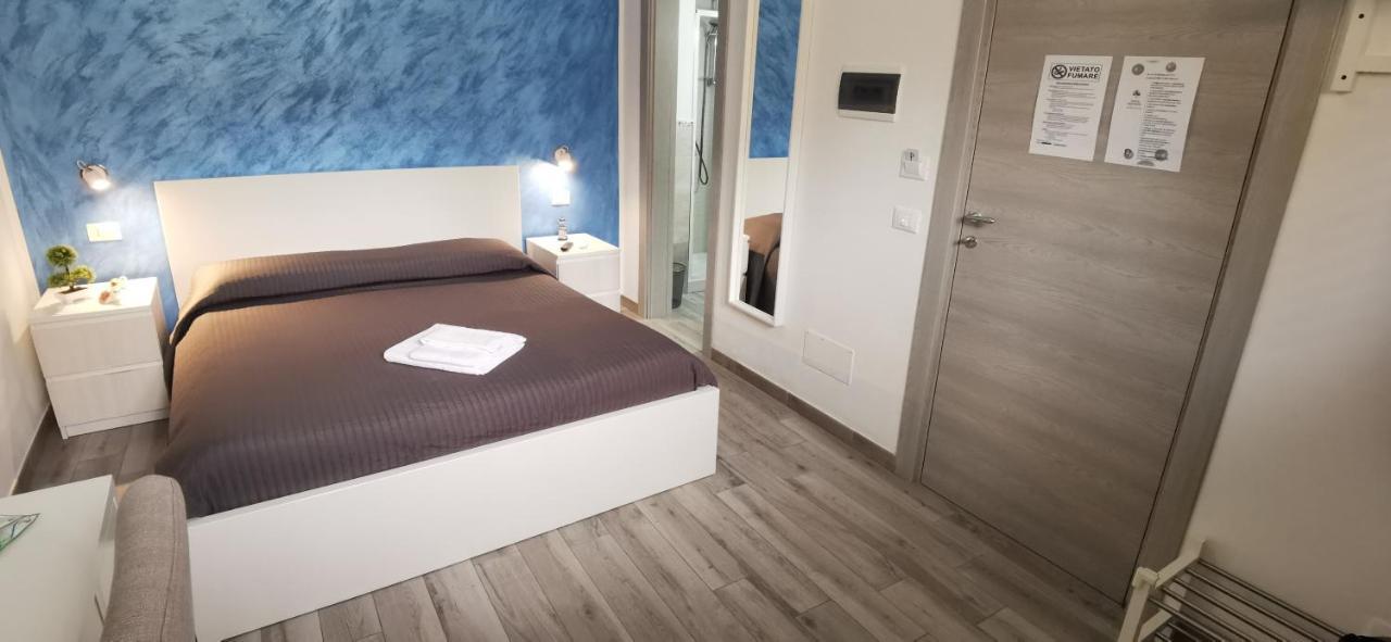 Perla Del Sud - Guest House ランペドゥーザ エクステリア 写真
