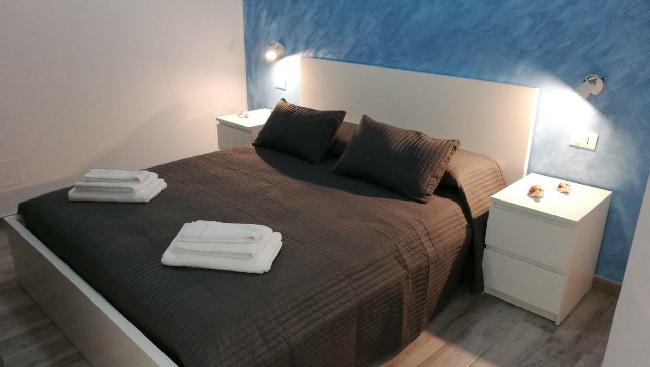 Perla Del Sud - Guest House ランペドゥーザ エクステリア 写真